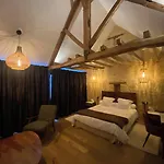 Domaine De Prestal Pensjonat 3*