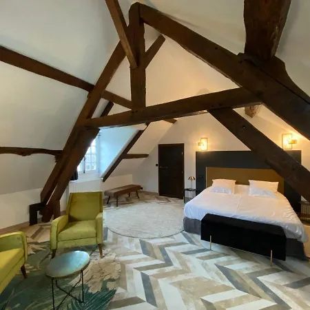 Domaine De Prestal 3*