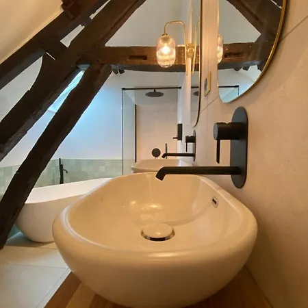 Konukevi Domaine De Prestal Le Merlerault