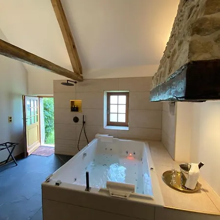 Maison d'hôtes Domaine De Prestal 3*