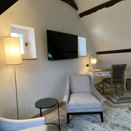 Maison d'hôtes Domaine De Prestal 3*