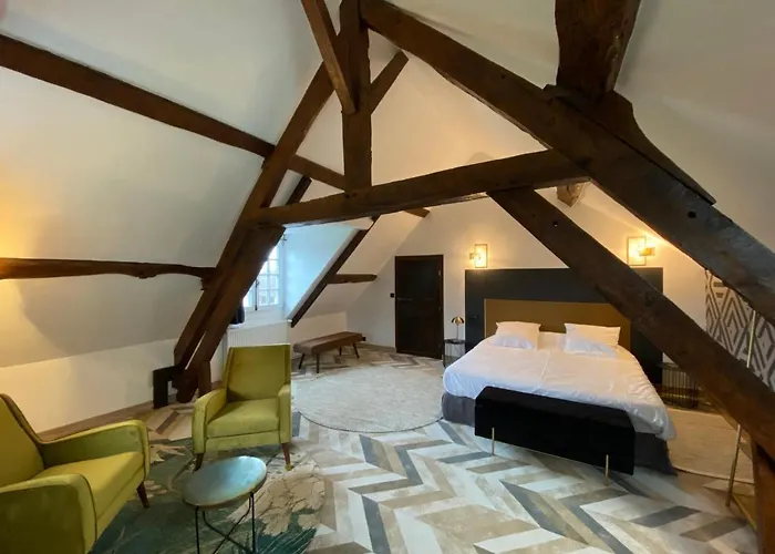 Domaine De Prestal 3*