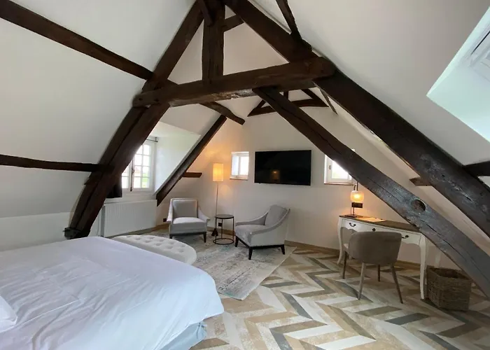 Domaine De Prestal 3* Le Merlerault