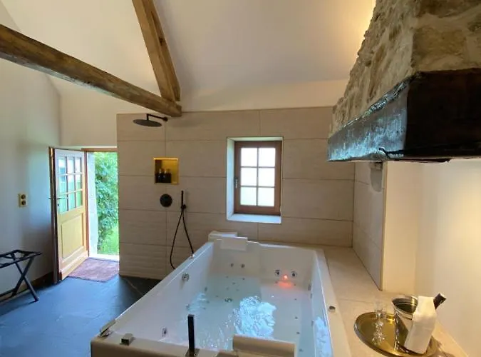 Maison d'hôtes Domaine De Prestal 3*