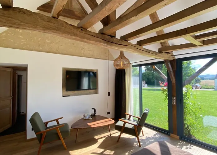 Domaine De Prestal 3* Le Merlerault