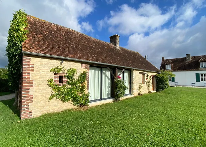 Domaine De Prestal 3* Le Merlerault