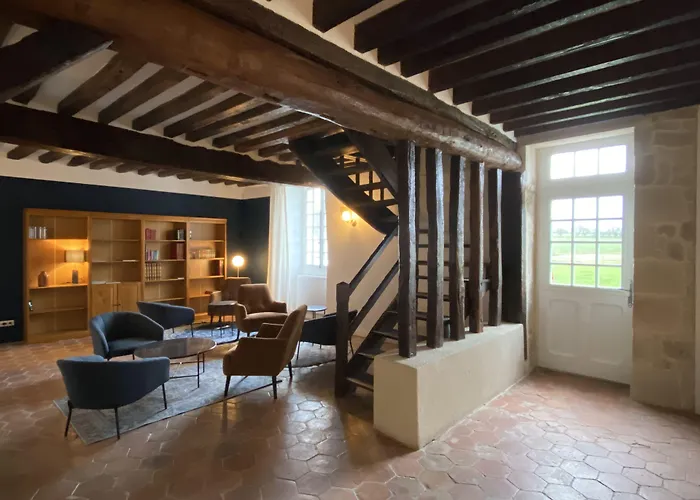 Domaine De Prestal 3*